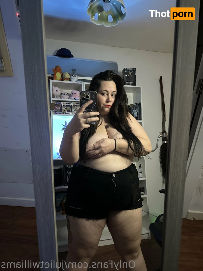 Juliet Williams 12752369