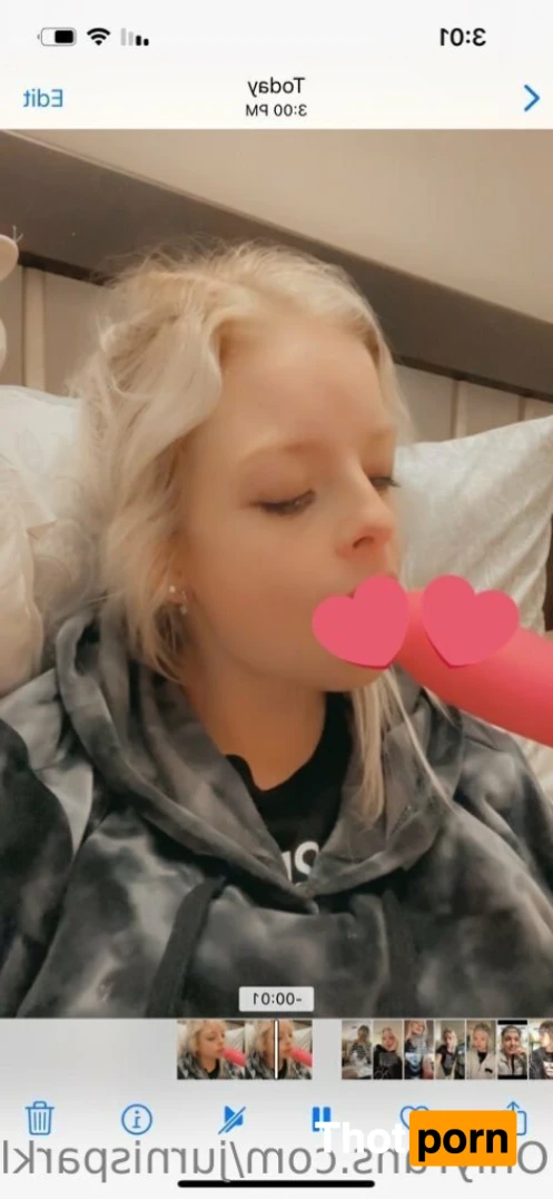 Jurni Sparkles 🦋 12717856