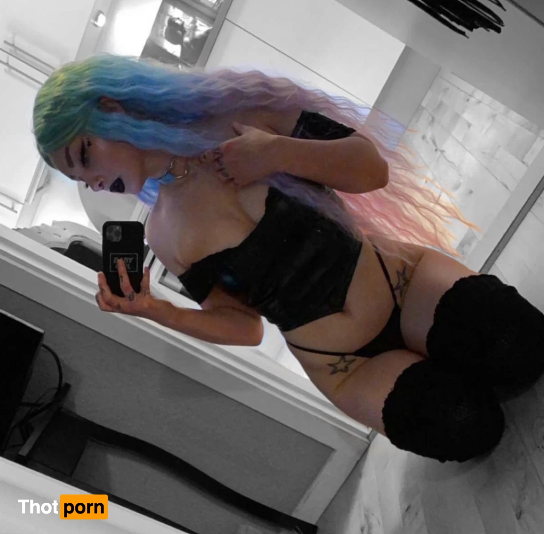 𝗞𝗔𝗖𝗘𝗬 𝗥𝗔𝗘 🖤 12631131