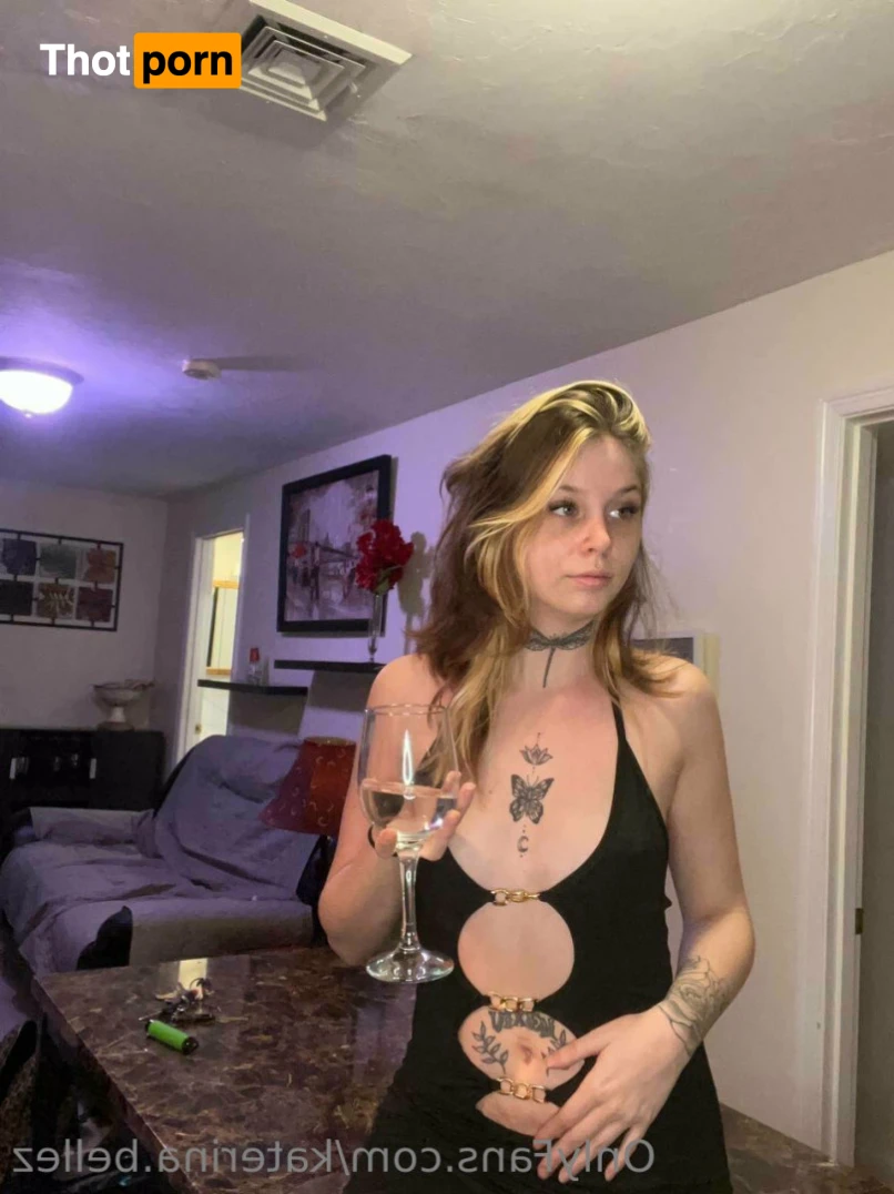 Katerina Bellez 12255997