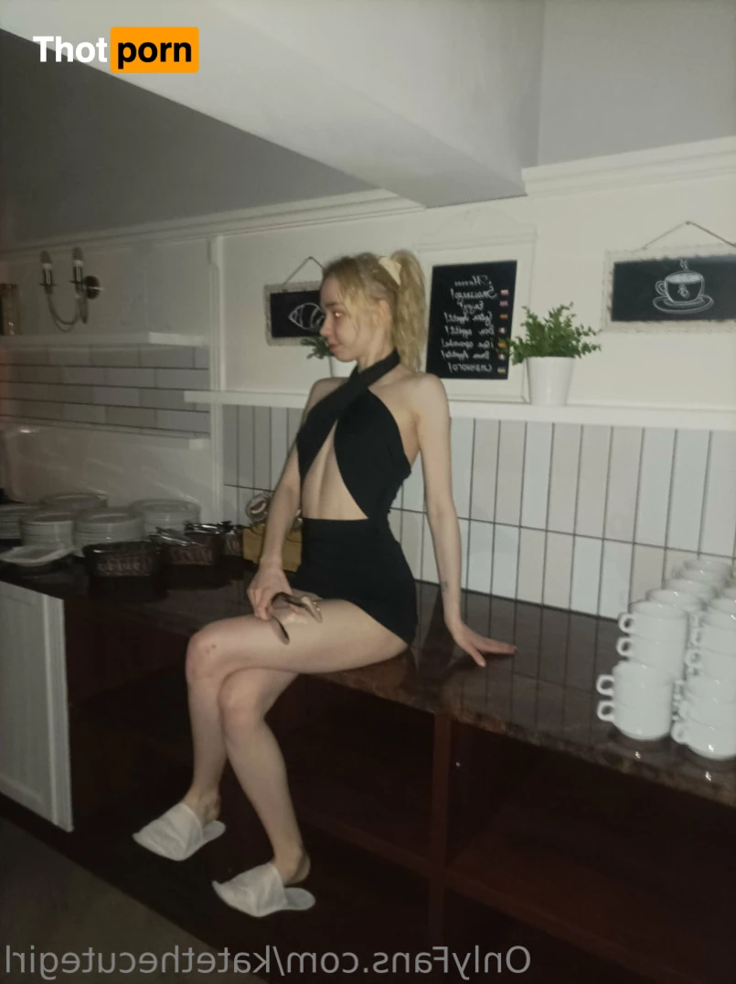 Tiny Kate 👧 12255145