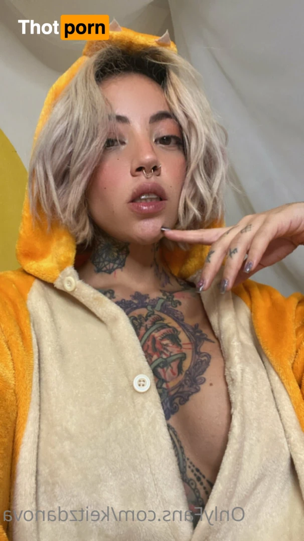 Keit Zdanova 12023282