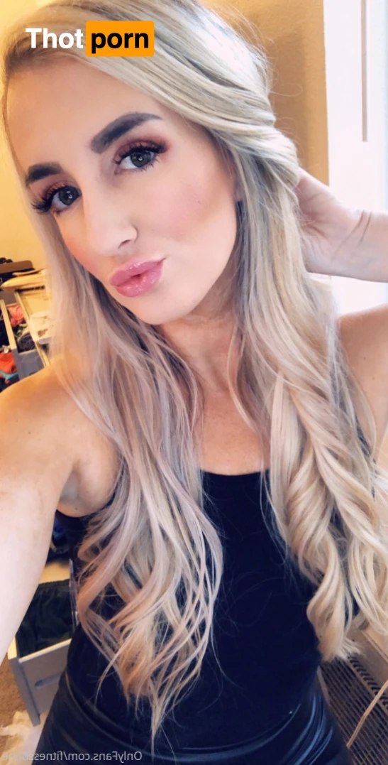 KHLOEE LUCA FREE PAGE 11535756