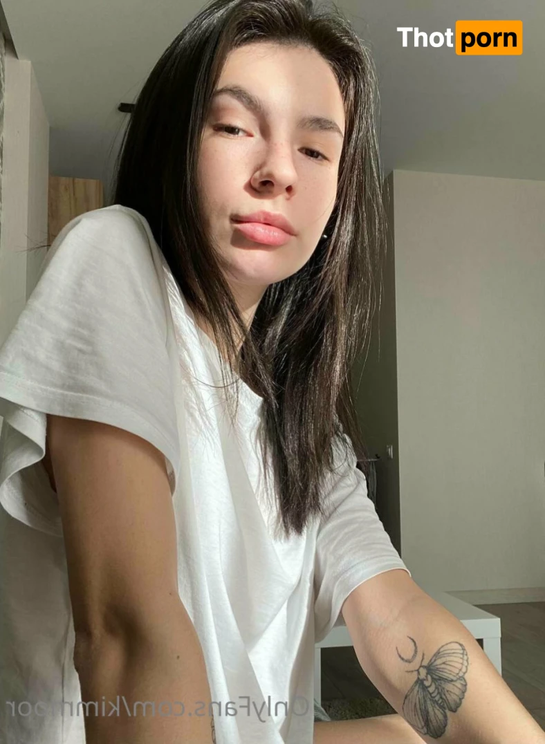 Kim Moor 🍭 11377123