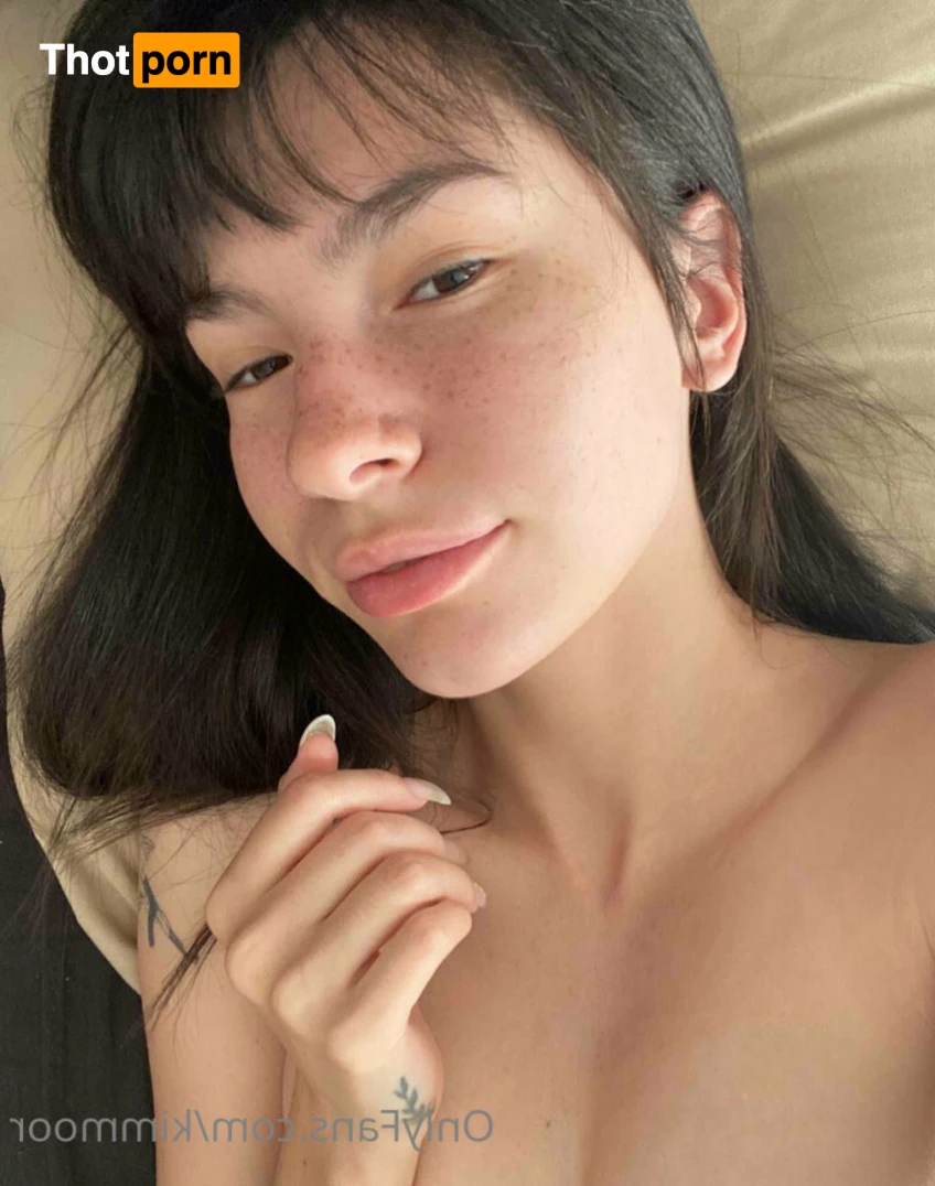 Kim Moor 🍭 11377515