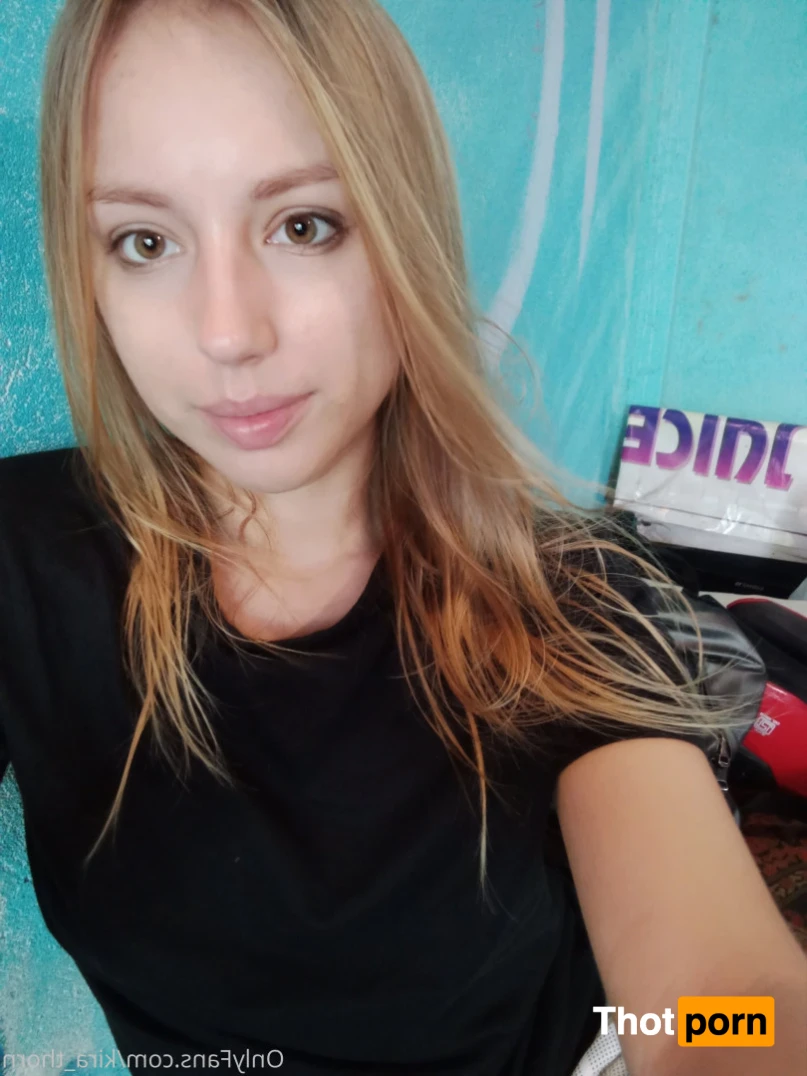 kira_thorn 11282422