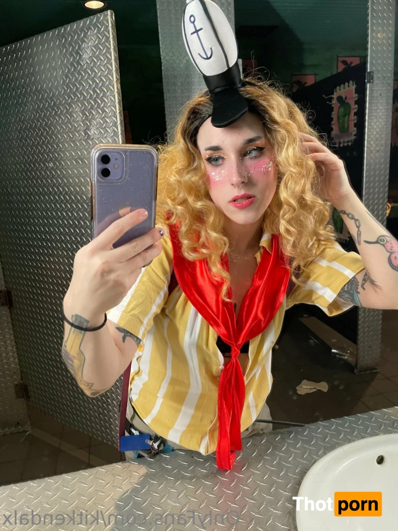 🖤💦 Kit Kendal 16517124