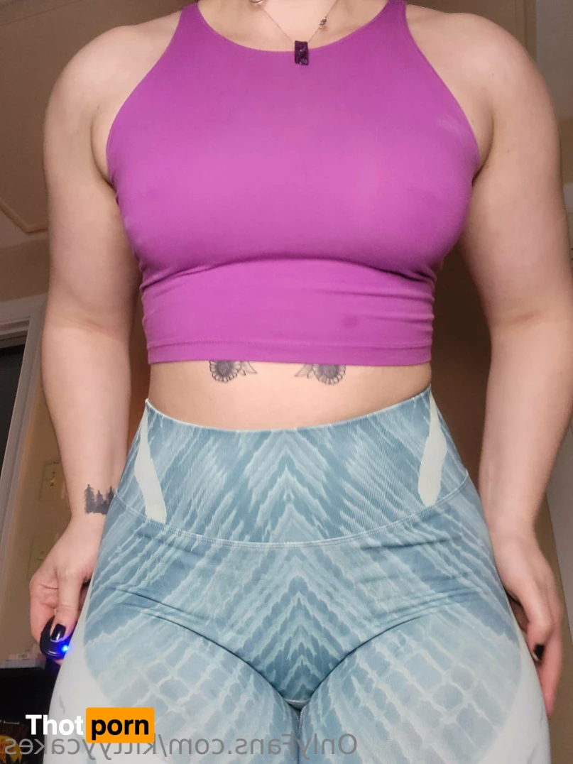 Kitty Cakes 16496617