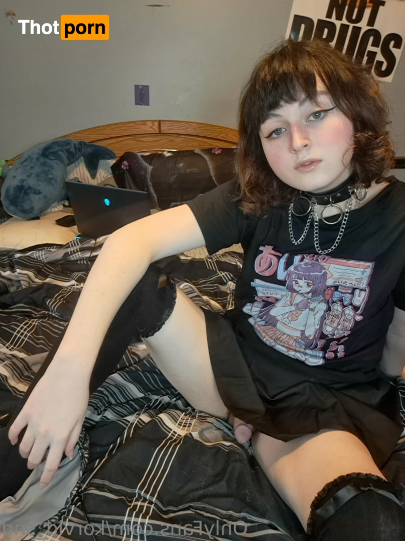 raven 🔪 🏳️‍⚧️ she/her 16486967