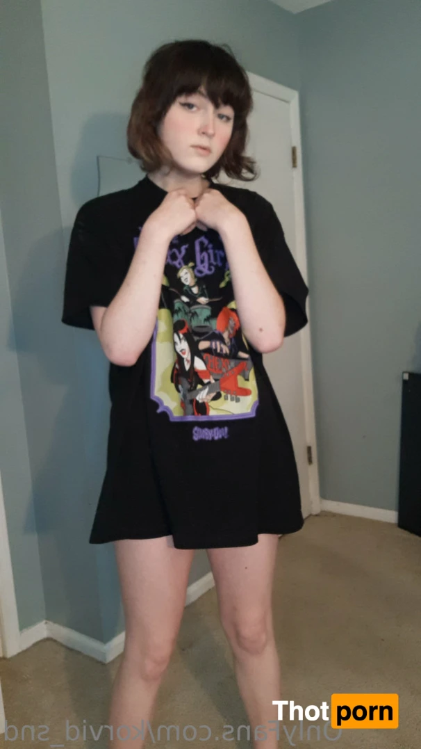 raven 🔪 🏳️‍⚧️ she/her 16487160