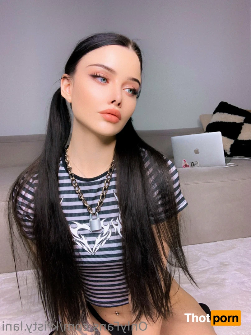 Kristy Lani 16476484