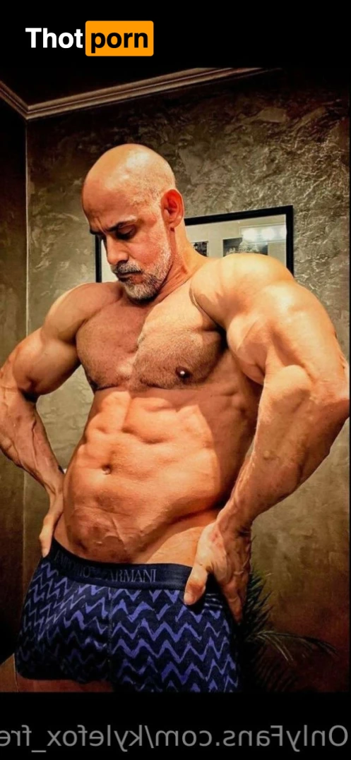 Kyle.F - free 16439047