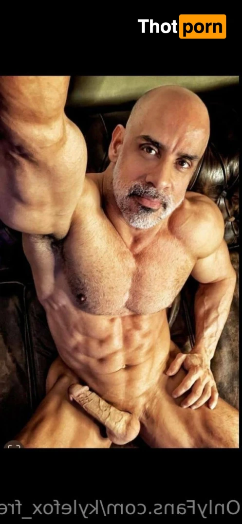 Kyle.F - free 16439069