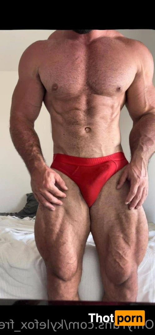 Kyle.F - free 16439191