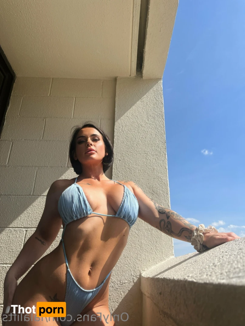 Lalusia🍯🍑 16344534