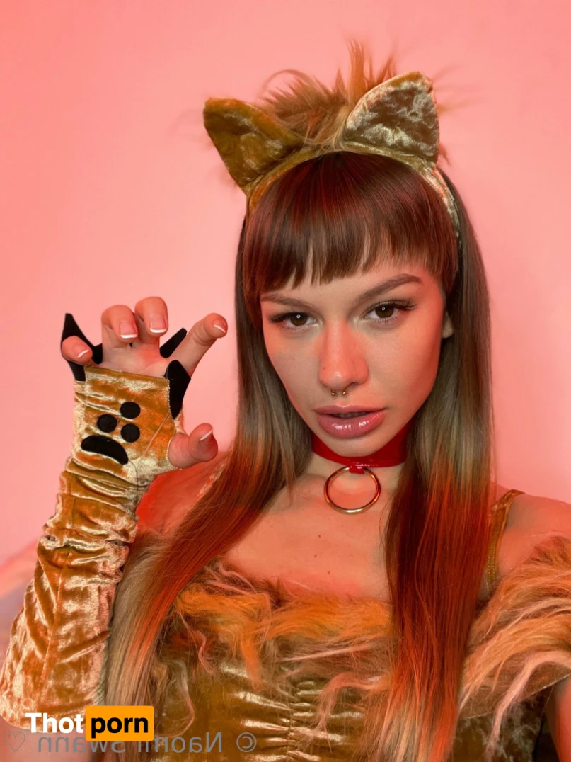 Naomi Swann 14290873