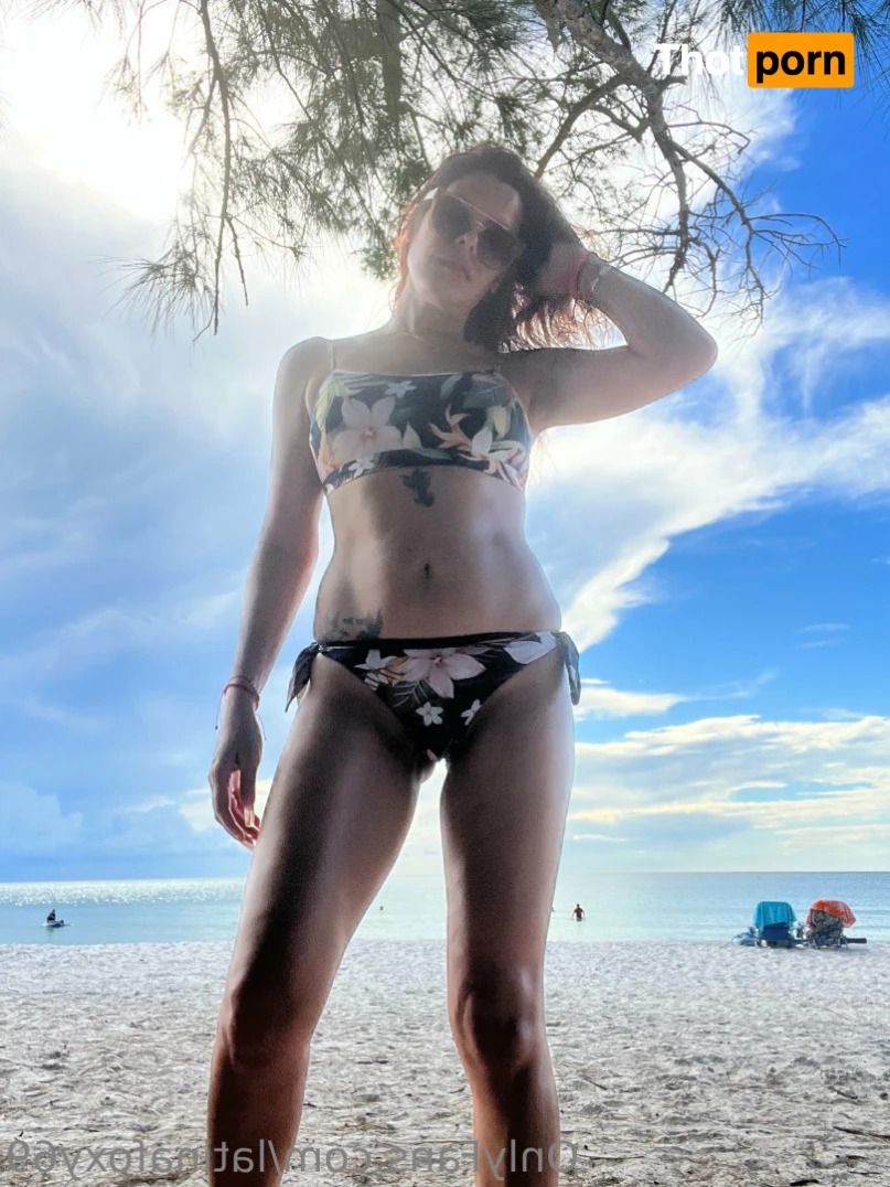 Latinafoxy69 16186216