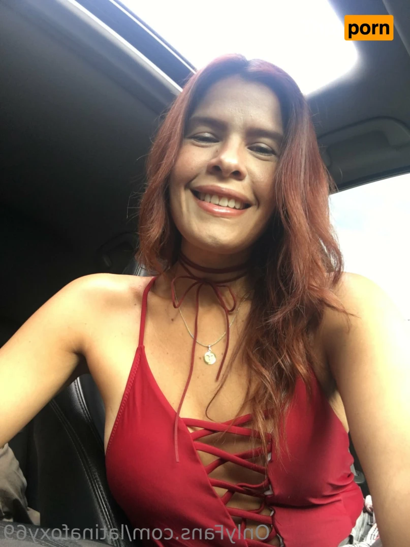 Latinafoxy69 16186697