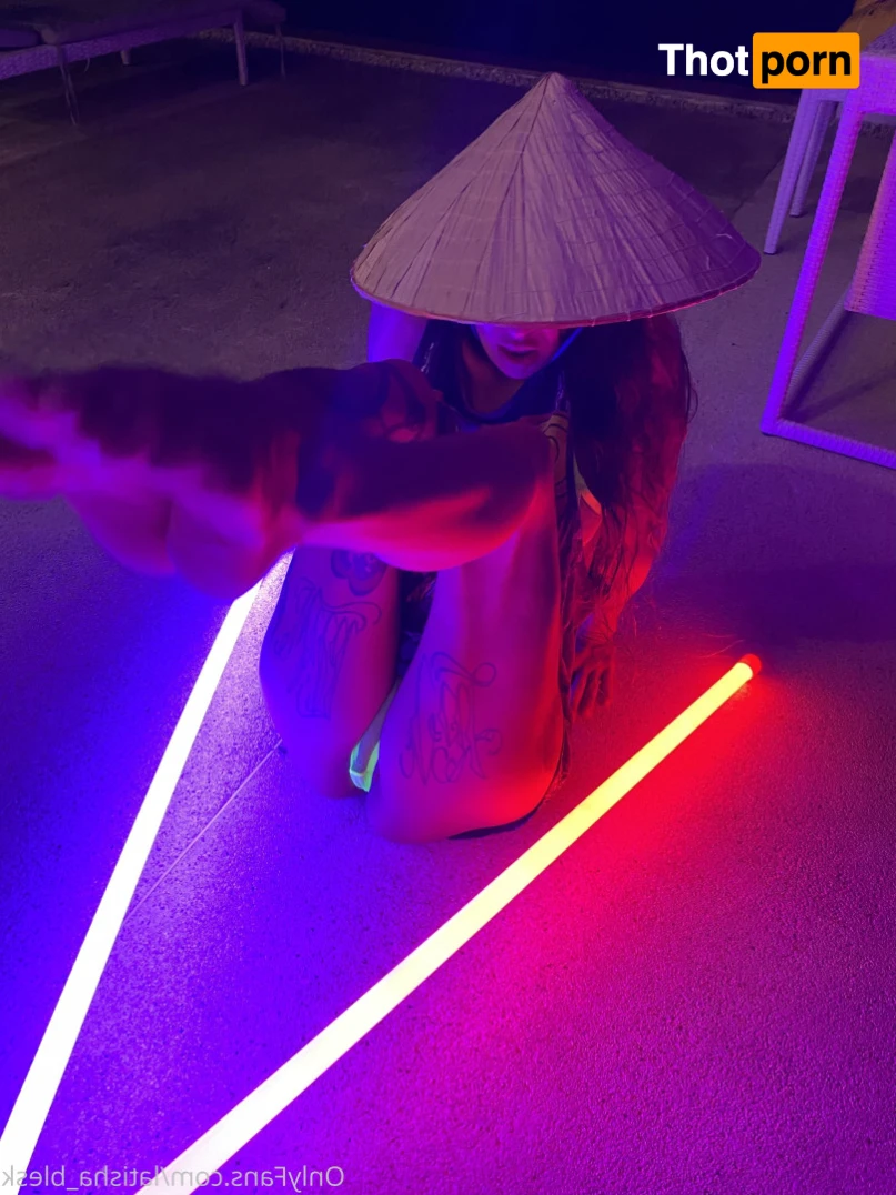 Latisha Blesk   🔥 16184391