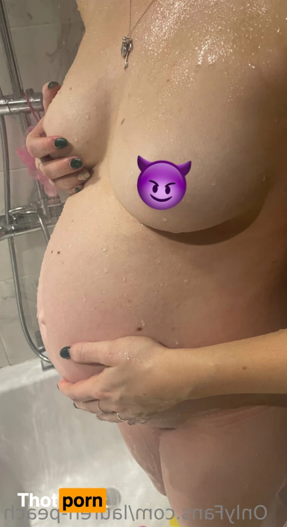 lauren Peach 16179107