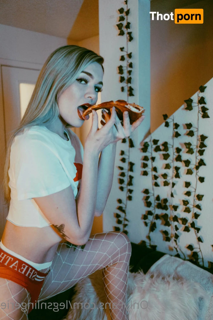 𝓛𝓮𝓰𝓼𝓷𝓛𝓲𝓷𝓰𝓮𝓻𝓲𝓮♡ 16125588