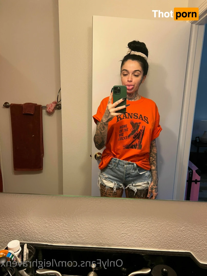 Leigh Raven 16074728