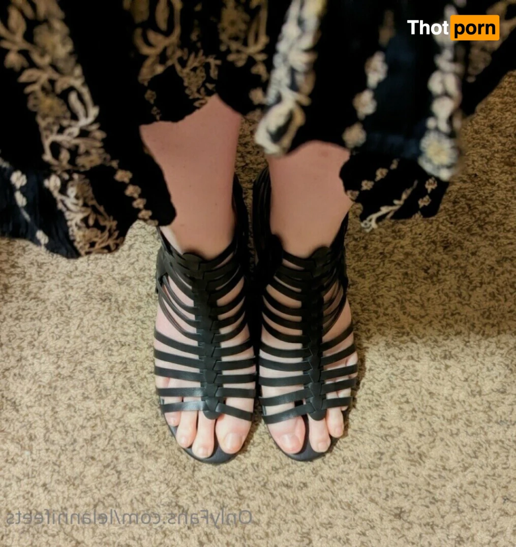 FofannieFeet 16062619