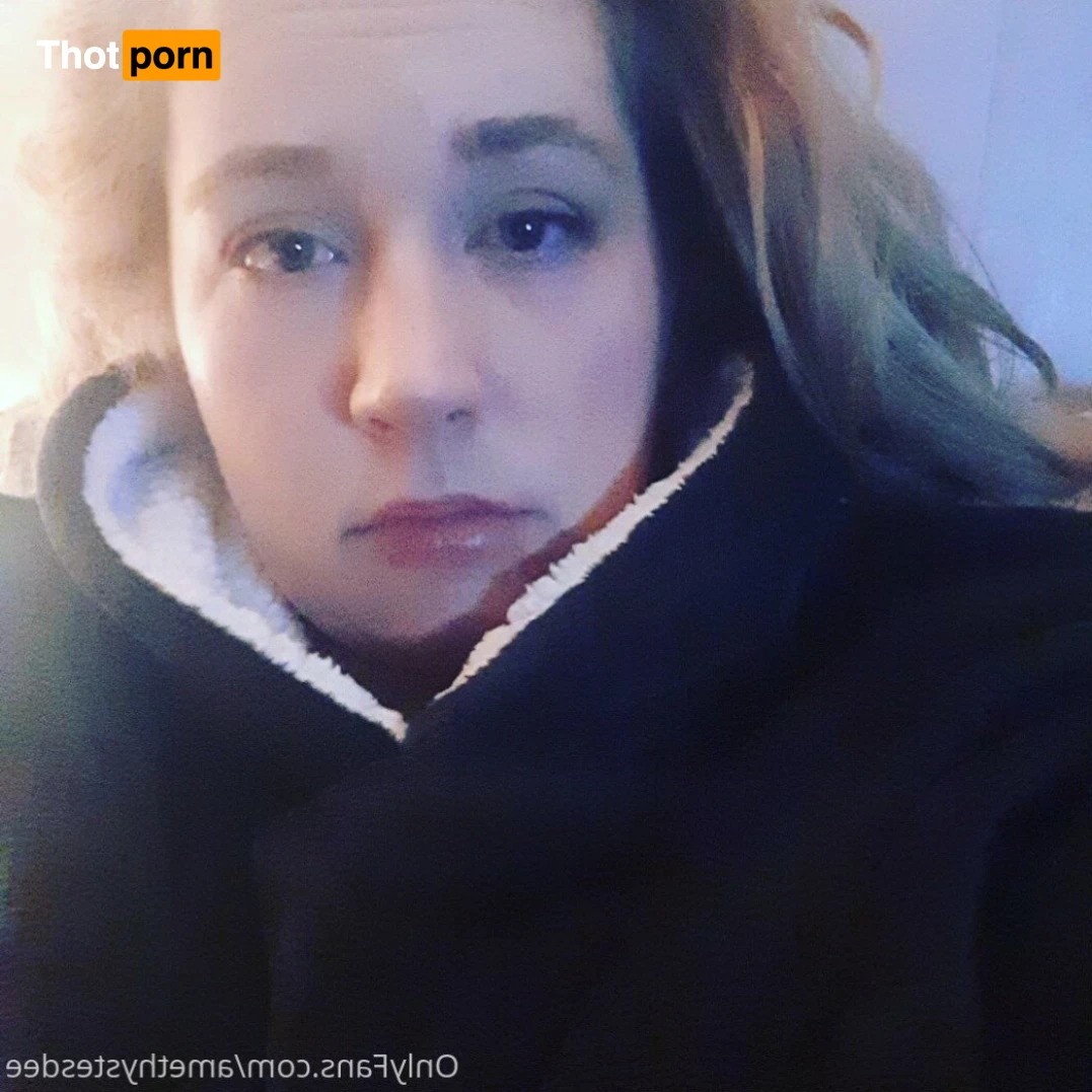 LactatingLena 16061530