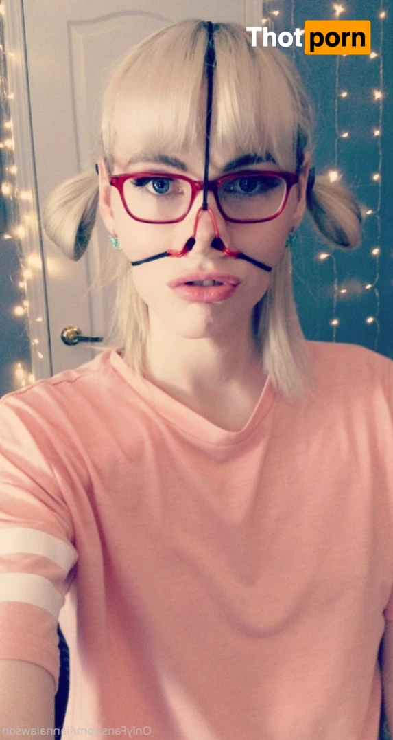 Lianna Lawson 15695130