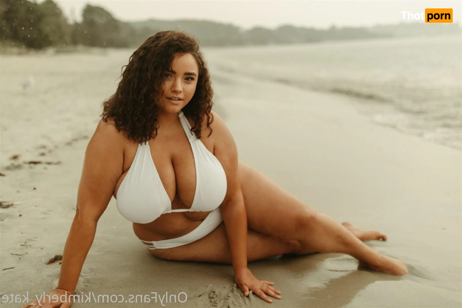 Liberty &amp; Lingerie VIP 15684313