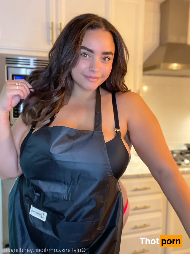 Liberty &amp; Lingerie VIP 15685163