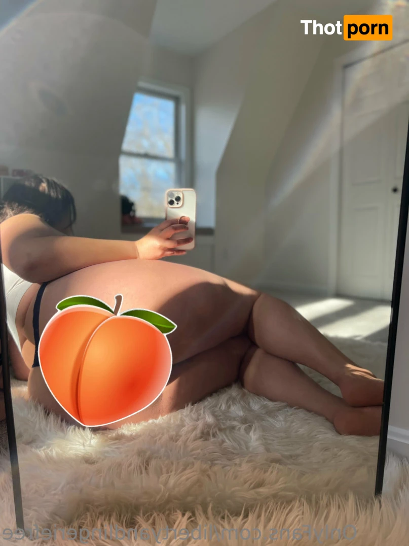 Liberty &amp; Lingerie 15680175