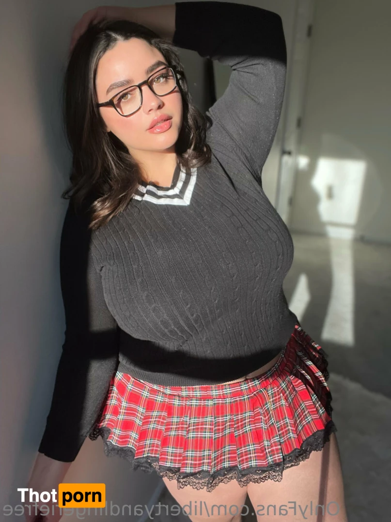 Liberty &amp; Lingerie 15680190