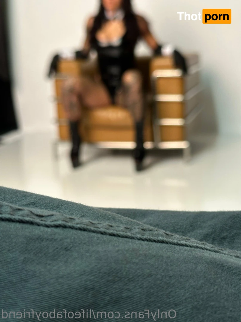 Life of a Boyfriend 15679732