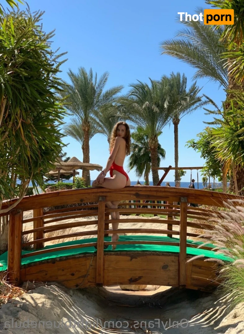 Lili Blue 🧚🏻 15675162