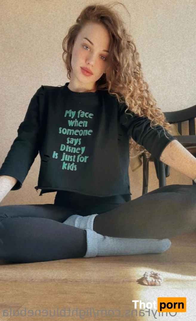 Lili Blue 🧚🏻 15675307