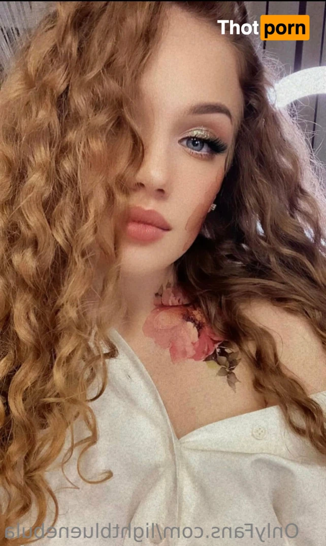 Lili Blue 🧚🏻 15675317