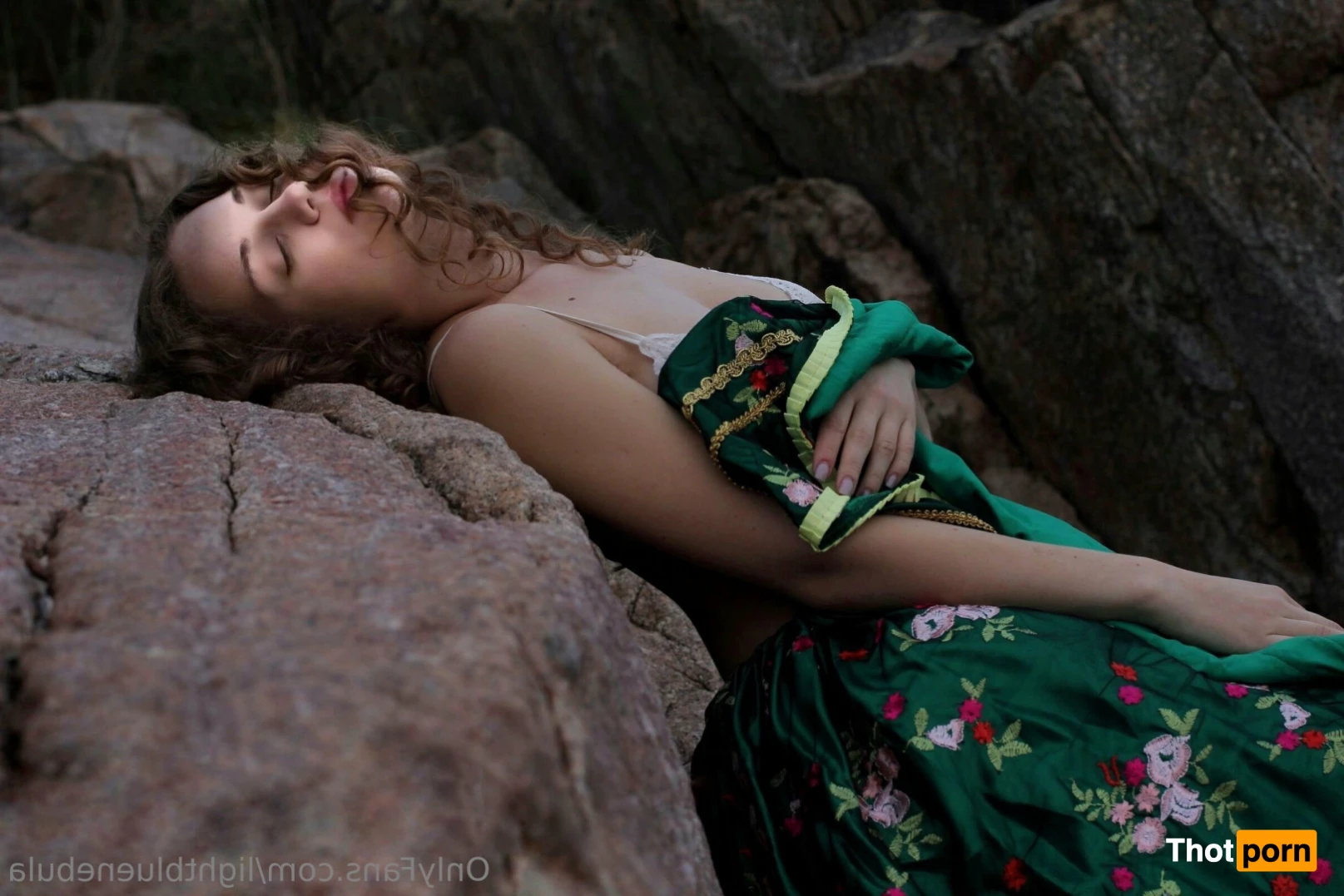 Lili Blue 🧚🏻 15675494