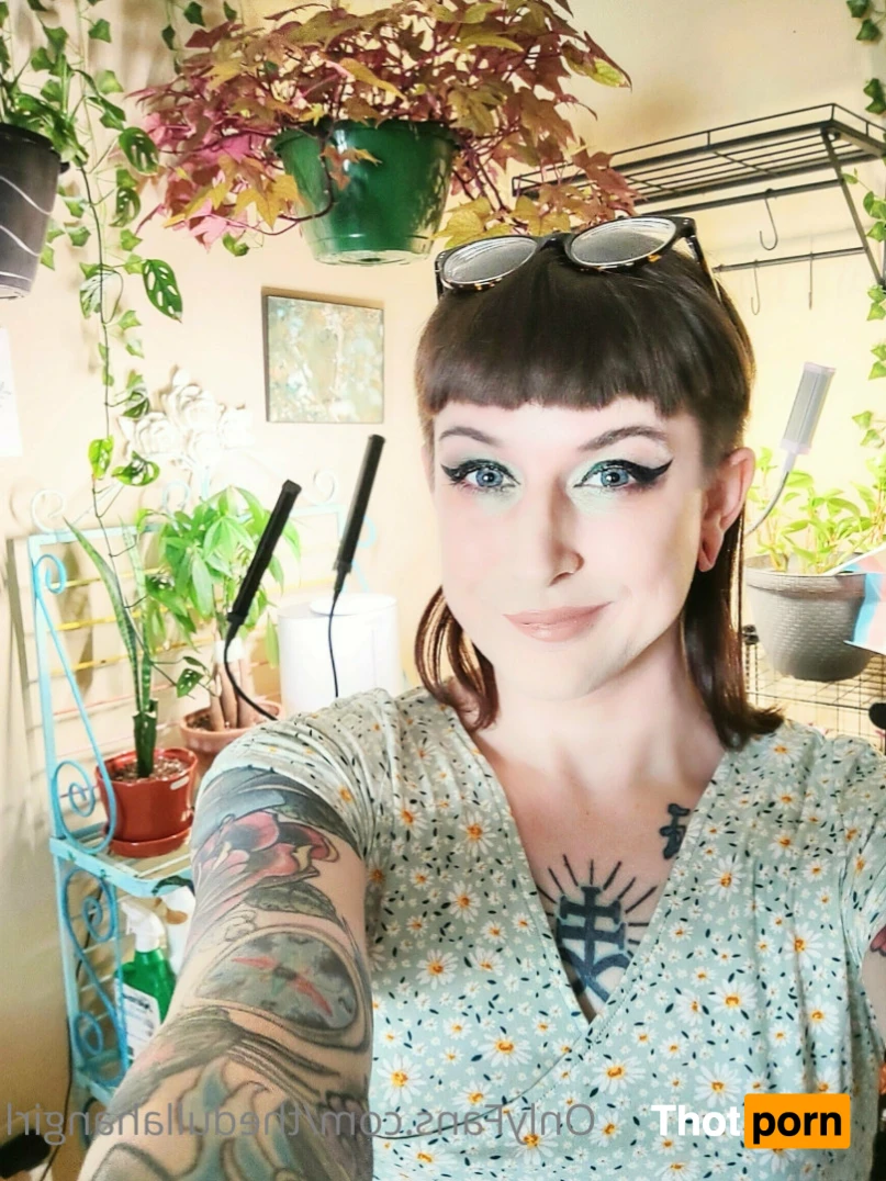 Mav, Mommy, Kitten or Celty 15668539