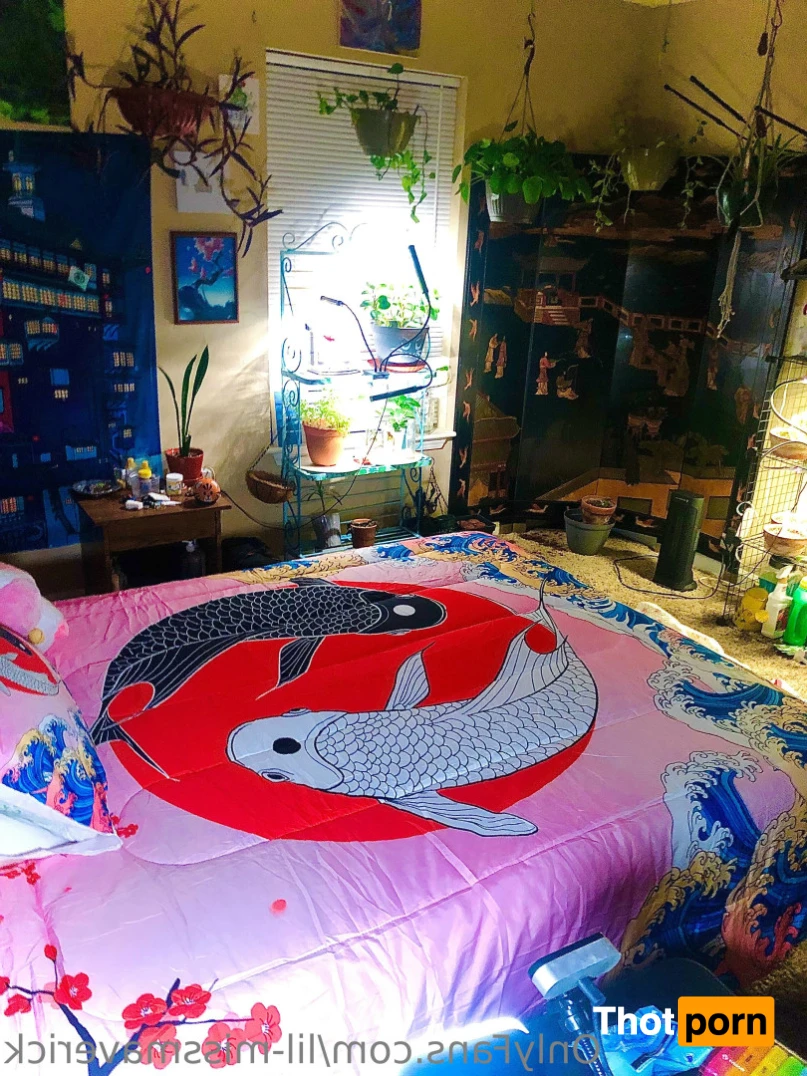 Mav, Mommy, Kitten or Celty 15668816