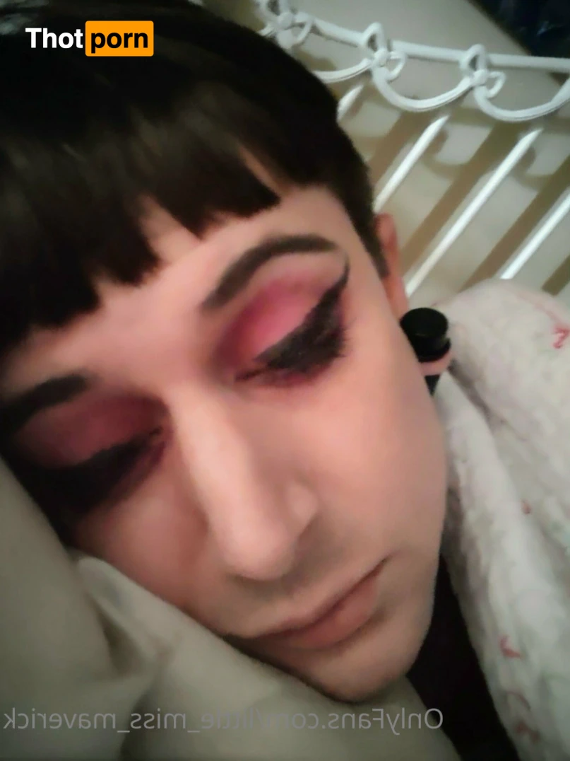 Mav, Mommy, Kitten or Celty 15668925