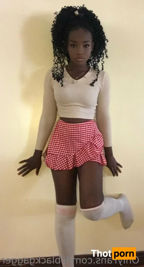 Tracy Trouble 15607494