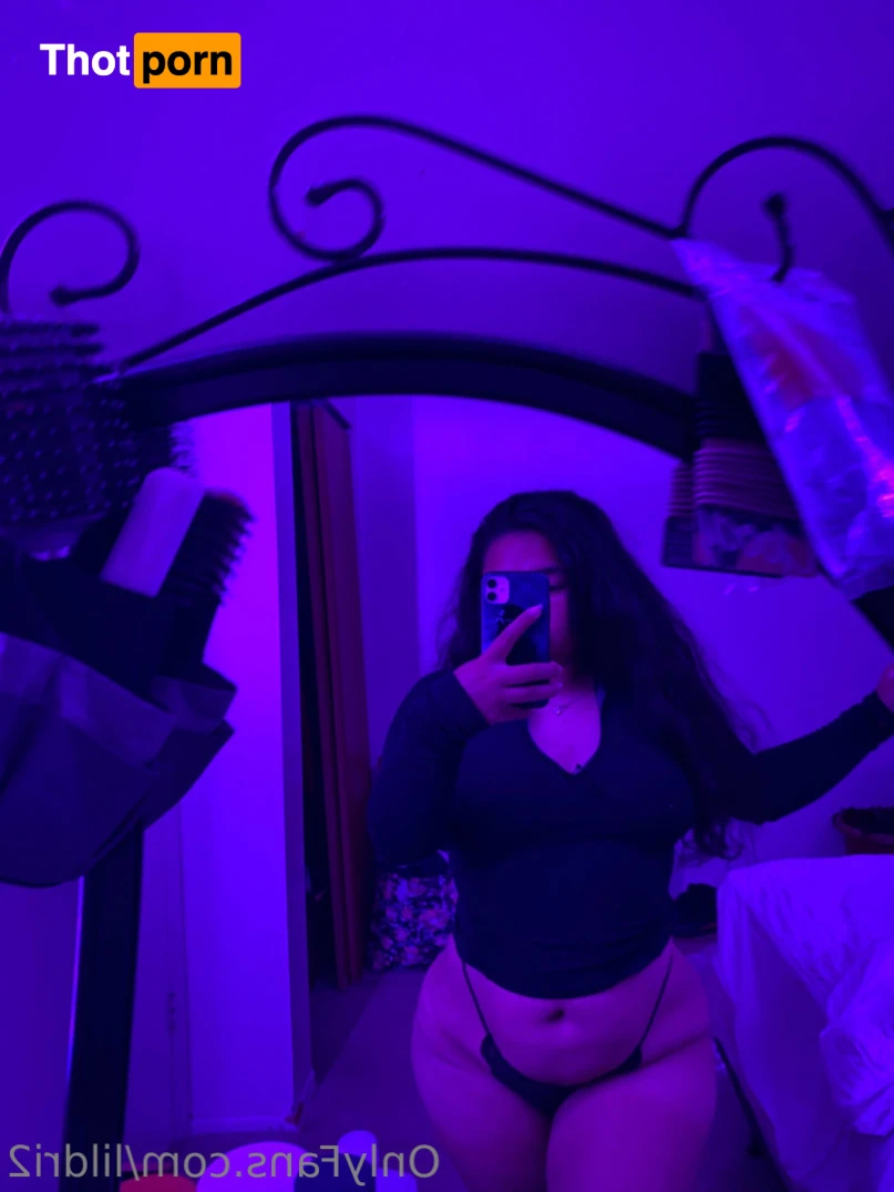 chinita ✨ 15605962