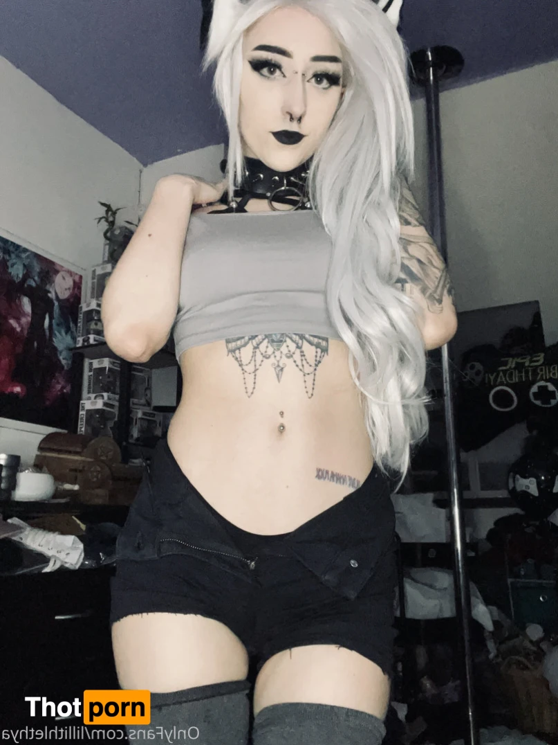 Step Sis Lilli | big tiddy goth gf [ lillithlethya ] OnlyFans leaked photo  10947416 on Thotporn