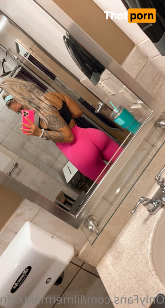 ᗷᗩIᒪᗴY•𝗙𝗥𝗘𝗘 15438183