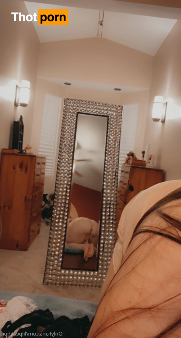 bratty crocker 🖤🥀 15437352