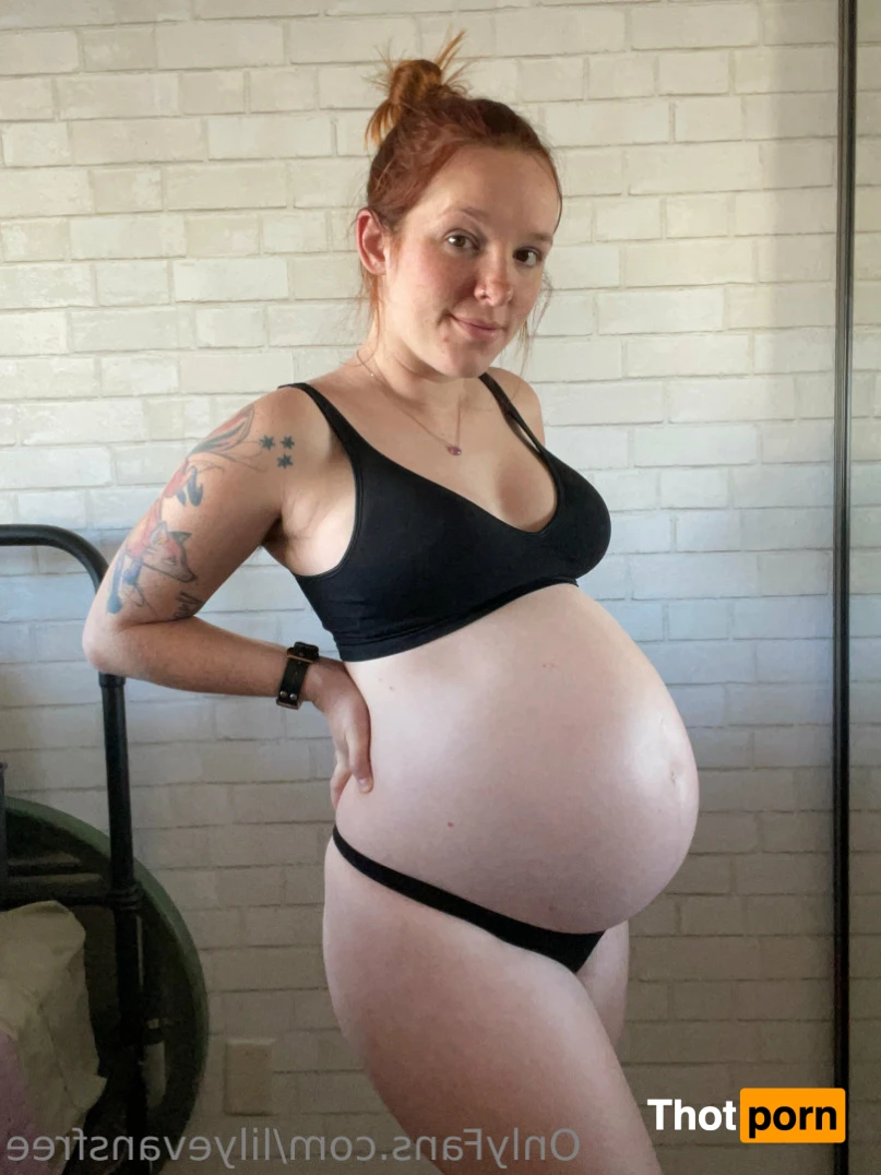 Hairy Pregnant Redhead <3 15405389