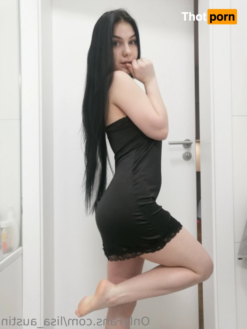 Lisa Austin 15286788