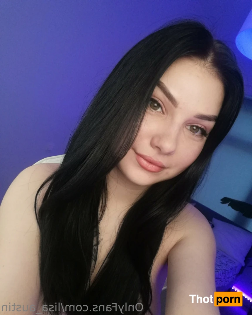 Lisa Austin 15286959