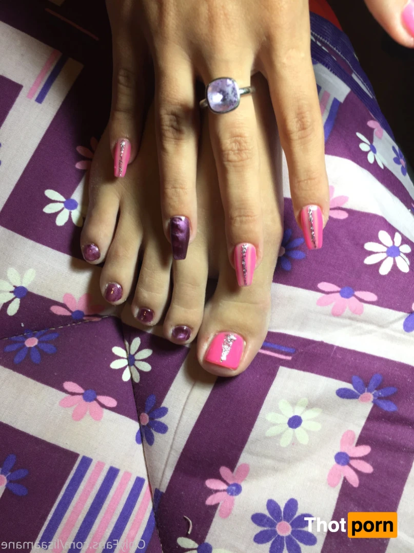 Lisa Amàne 15281477